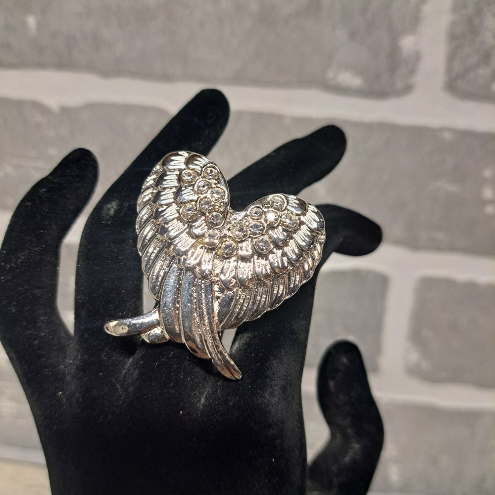 Grudge‎ rhinestone angel wings Adjustable Ring Fantasy Silver Tone